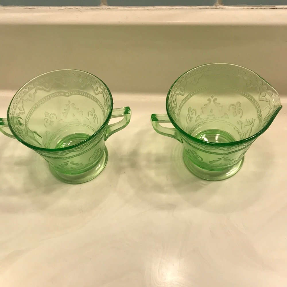 Vintage Sugar and Creamer Green Depression Era Glassware
